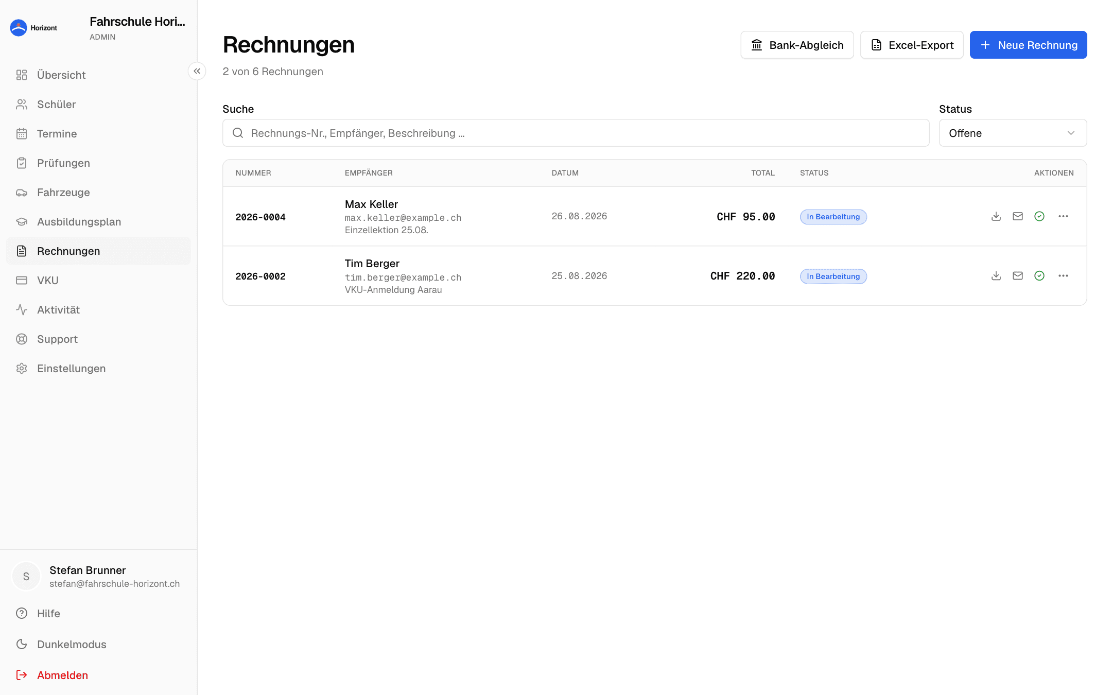 Rechnungsliste mit Nummer, Schüler, Betrag, Fälligkeit und Status